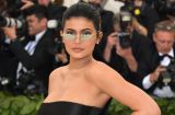 Неудачные наряды звезд на красной дорожке Met Gala 2018