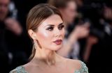 Произвела фурор: Виктория Боня появилась в Каннах в «голом» платье