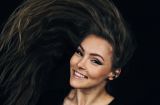 Беременная Алена Шоптенко переехала в новую квартиру и показала роскошную спальню