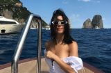 Мама троих детей Кортни Кардашьян взорвала сеть сексуальными фото в бикини