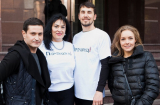 Елена Шоптенко, Ахтем Сеитаблаев, Егор Гордеев и другие звезды провели танцевальную зарядку для благ