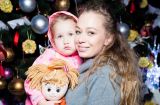 Яна Соломко с дочкой, Андрей Хлывнюк с сыном и другие звезды на премьере 3D шоу Winterra