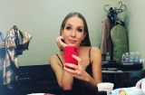Конфетка! Катя Осадчая пришла на съемки в роскошном блестящем платье с открытым верхом