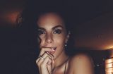 Коллекция сексуальных фото пополняется: Настя Каменских оголила роскошные ягодицы в ванной