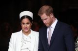 Беременная на последних месяцах Меган Маркл вышла в роскошном платье от Victoria Beckham
