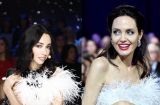 Кто лучше: Екатерина Кухар и Анджелина Джоли надели одинаковые платья
