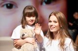 Ольга Фреймут вышла на подиум с «солнечным ребенком»