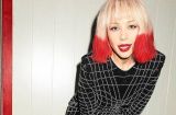 В облегающем платье Balmain и с красными волосами: Тина Кароль взбудоражила дерзким образом