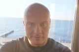 А где же мышцы? Вячеслав Узелков удивил поклонников исхудавшим видом на фото