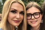 Наша випускниця: Ольга Сумська показала фото з Останнього дзвоника доньки