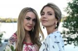 Они так похожи! Ольга Сумская позирует со старшей дочерью Антониной