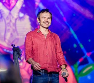 Святослав Вакарчук