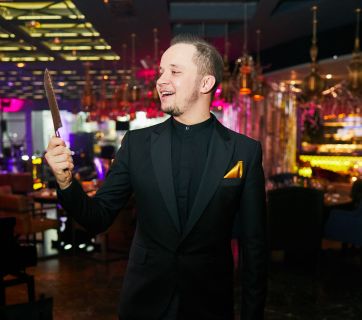 Артем выбрал отметил 33-летие