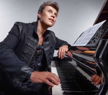Евгений Хмара