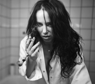 Алина Тим выпустила новое видео