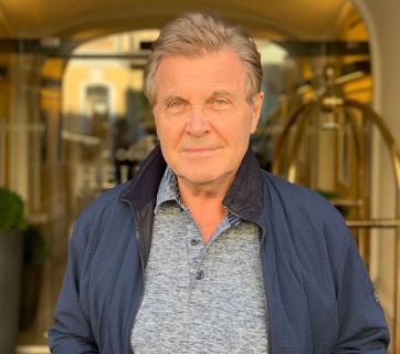 Лев Лещенко заболел коронавирусом