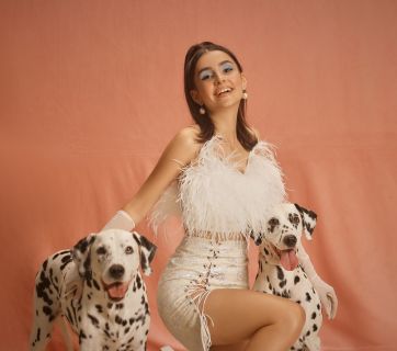 Анна Тринчер