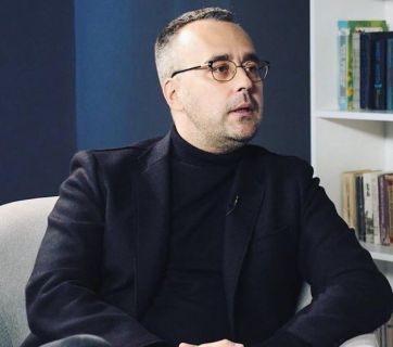 Игорь Погодин