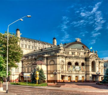 Національна опера України