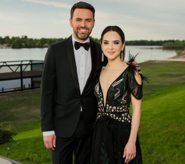 Viva! Awards 2021: Тимур и Инна Мирошниченко