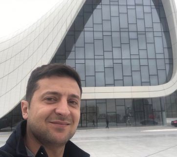 Неожиданно: Владимир Зеленский создал политическую партию