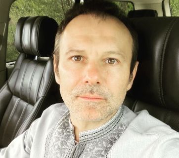 Святослав Вакарчук