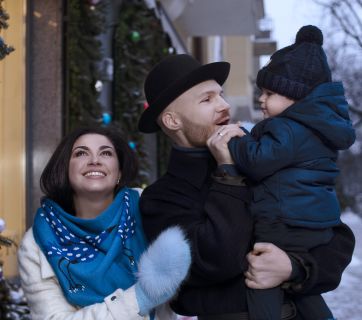 Влад Дарвін з родиною