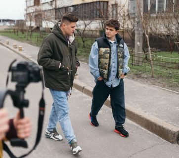 Леви на спорті