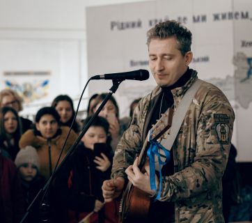Коля Серга