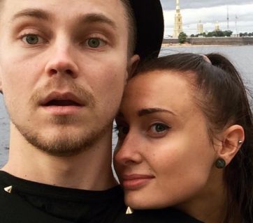 Артем Пивоваров та його дівчина Даша