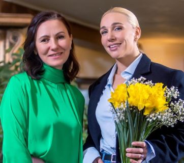 Connecting Women
