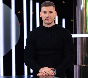 Александр Волошин