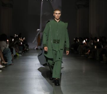 Показ VIKTORANISIMOV на Ukrainian Fashion Week