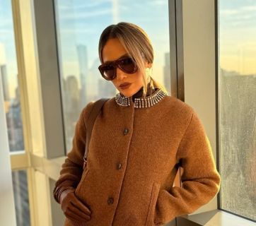 Дженнифер Лопес в суперкоротких шортах продемонстрировала дерзкий осенний look
