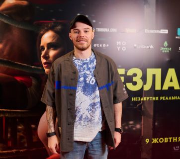 Презентація голлівудської спортивної драми «Незламний»