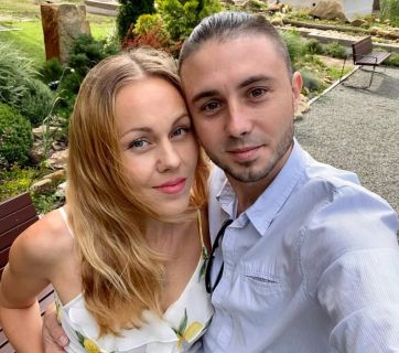 Олена і Тарас Тополі