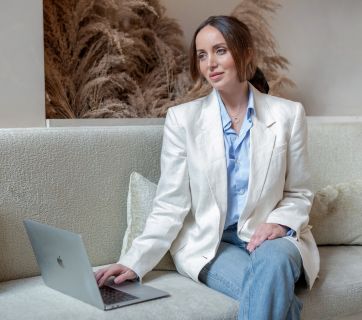 Ольга Златова