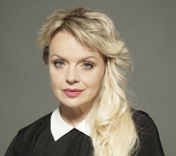 В этот день родилась украинская актриса Ирма Витовская.