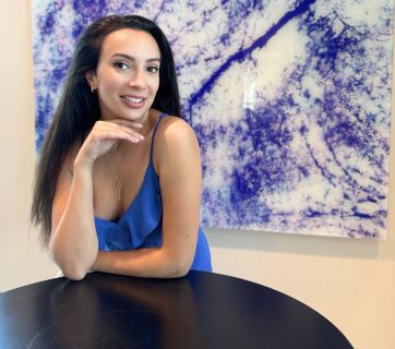 Альона Недоступ