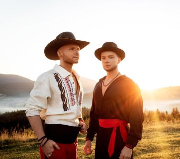 Vlad Darwin і Lazanovskyi