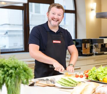 Дмитрий Борисов Miele