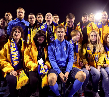 Вірні збірній