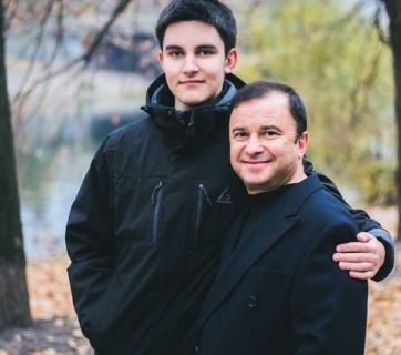 Виктор Павлик с сыном