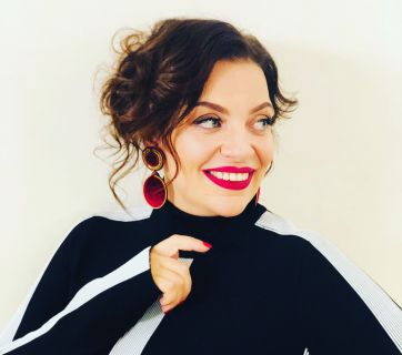 Наталья Холоденко