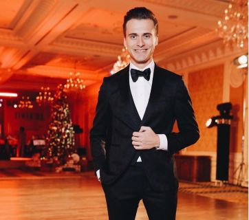 Александр Скичко