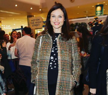 Софи Эллис-Бекстор