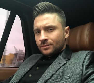 Сергей Лазарев