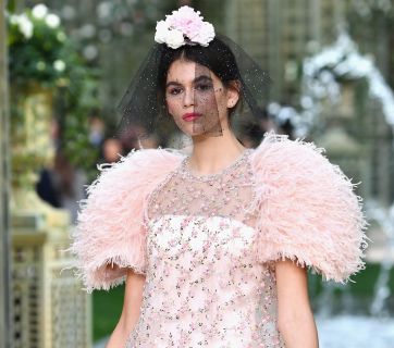 Показ Chanel в Париже