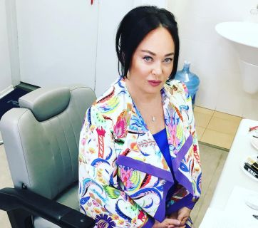 Лариса Гузеева
