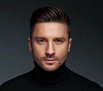 Сергей Лазарев
